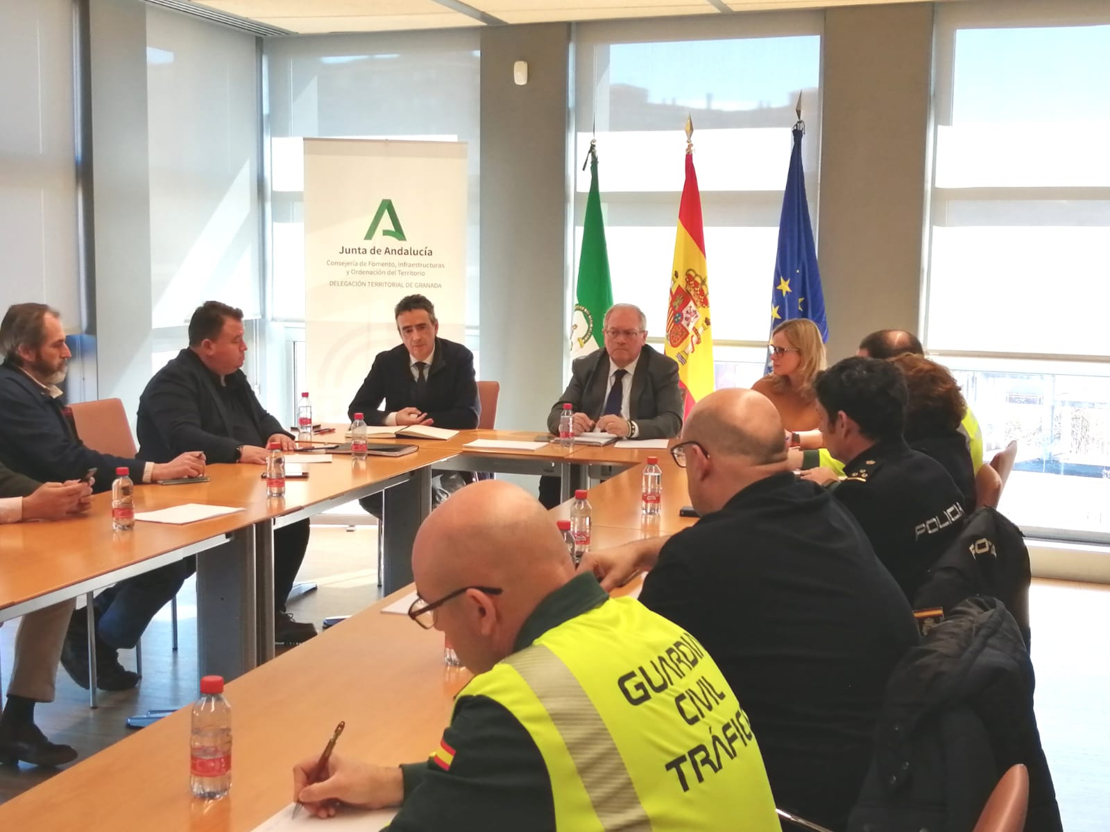 La Junta mantiene el dispositivo de coordinación de los trabajos de la carretera de Sierra Nevada